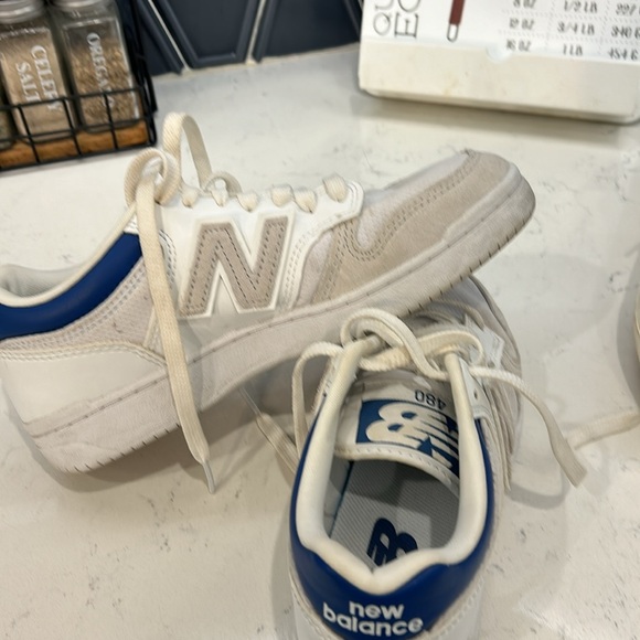 Women’s New Balance 480’s - Picture 3 of 7